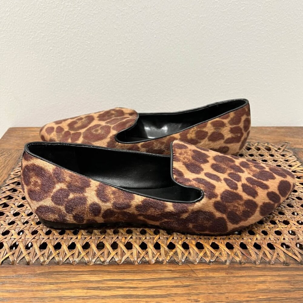 Size 8 Bold Neutral Quiet Luxury Leopard Faux Fur Nine West Pointed Toe Loafers - Picture 3 of 6